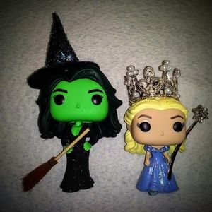 Custom funk pop set Wicked Elphaba and Glinda